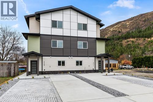 2709 Hewl Road  West Kelowna, BC V1Z 2M5