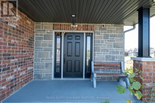 43 Cedar Park Crescent, Quinte West (Murray Ward), ON - Outdoor