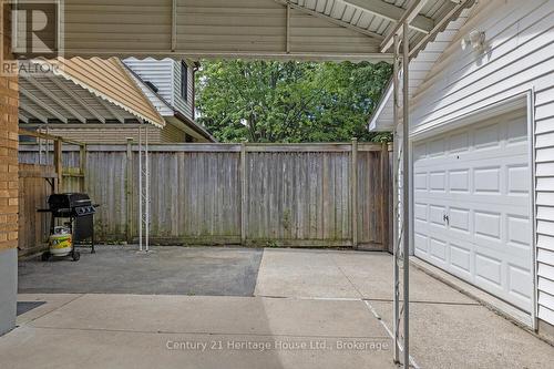 1842 Churchill Avenue, London East (East H), ON - Outdoor With Exterior