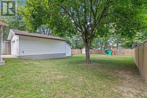 1842 Churchill Avenue, London East (East H), ON - Outdoor