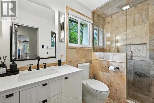Updated Three-Piece Primary Ensuite - 4240 Dunvegan Road, Burlington, ON - Indoor Photo Showing Bathroom