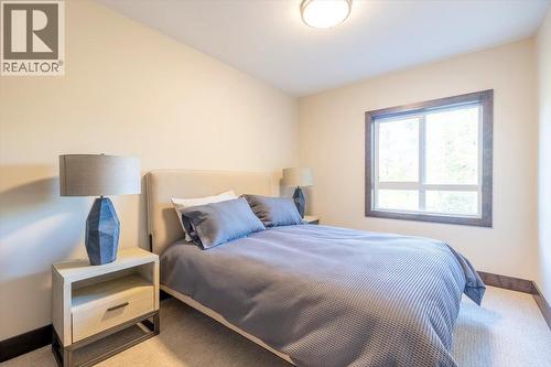 4576 Timberline Crescent Unit# 39, Fernie, BC - Indoor Photo Showing Bedroom