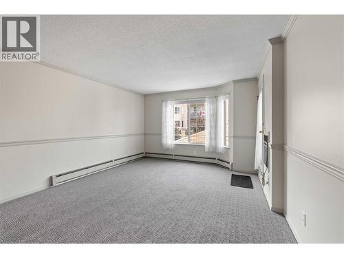 251 6 Street Se Unit# 110, Salmon Arm, BC - Indoor Photo Showing Other Room