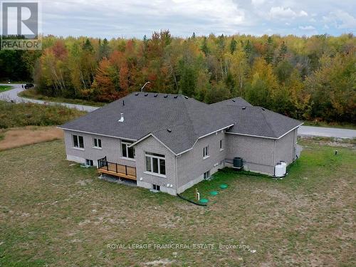 7 Nipigon Street, Kawartha Lakes (Verulam), ON - Outdoor