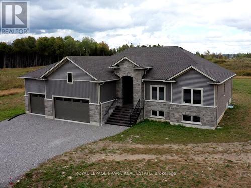 7 Nipigon Street, Kawartha Lakes (Verulam), ON - Outdoor