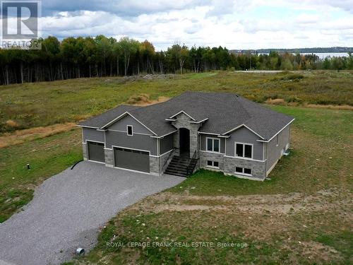 7 Nipigon Street, Kawartha Lakes (Verulam), ON - Outdoor