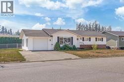 2625 Catherine Crescent  Armstrong, BC V4Y 0B3