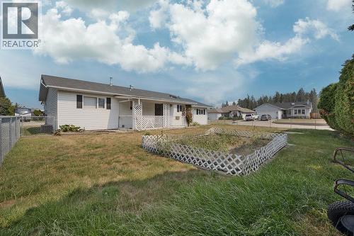 2625 Catherine Crescent, Armstrong, BC - Outdoor With Deck Patio Veranda