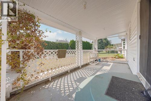 2625 Catherine Crescent, Armstrong, BC - Outdoor