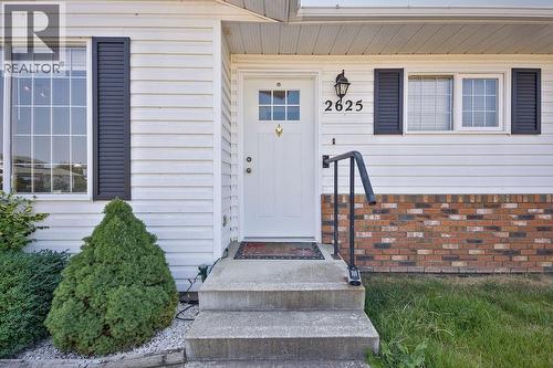 2625 Catherine Crescent, Armstrong, BC - Outdoor With Exterior