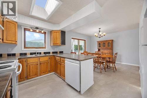 2625 Catherine Crescent, Armstrong, BC - Indoor Photo Showing Kitchen With Double Sink
