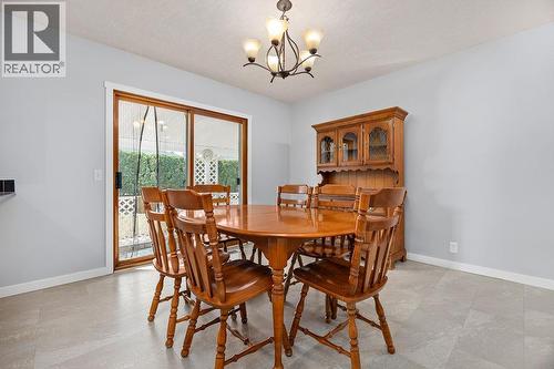 2625 Catherine Crescent, Armstrong, BC - Indoor Photo Showing Dining Room