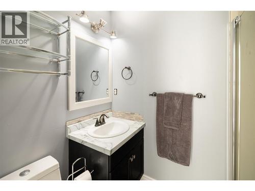 3155 Demontreuil Court Unit# 404, Kelowna, BC - Indoor Photo Showing Bathroom