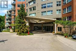 102 - 77 GOVERNORS ROAD  Hamilton, ON L9H 7N8