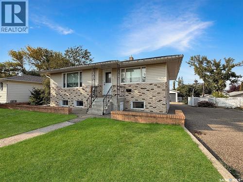 611 North Hill DRIVE  Swift Current, SK S9H 1X3