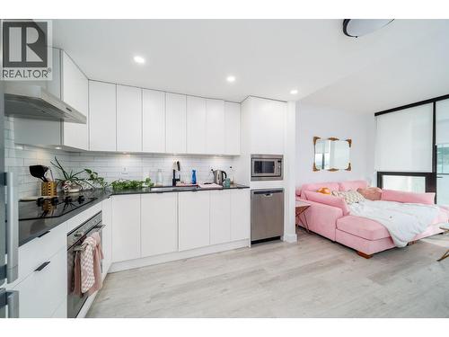 1471 St Paul Street Unit# 703, Kelowna, BC - Indoor Photo Showing Kitchen