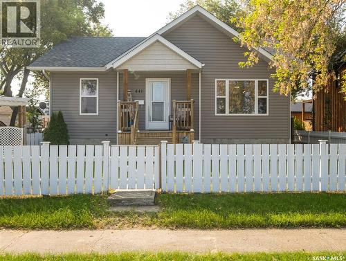 441 6th STREET E  Prince Albert, SK S6V 0N3