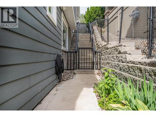 Suite Entrance - 2423 Paramount Drive, West Kelowna, BC - Outdoor