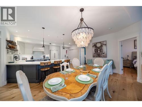 Open concept, kitchen/ living / dining - 1088 Sunset Drive Unit# 310, Kelowna, BC - Indoor Photo Showing Dining Room