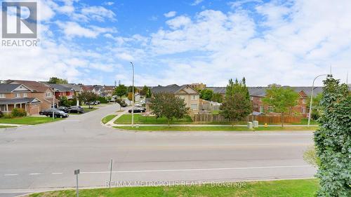 3 - 72 Petra Way, Whitby, ON - Outdoor