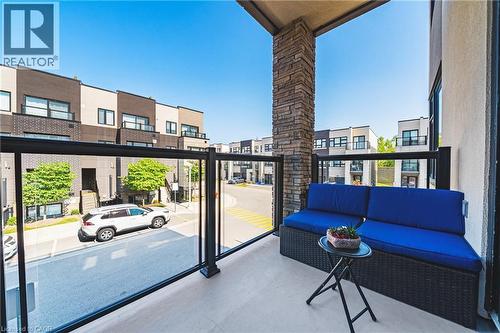 Balcony featuring an outdoor living space - 1121 Cooke Boulevard Unit# 13, Burlington, ON - Outdoor With Balcony