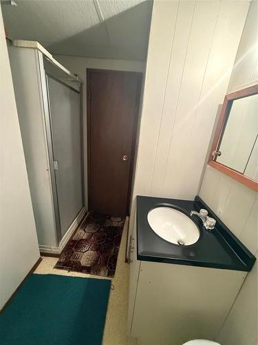 169 3Rd Avenue E, Benito, MB - Indoor