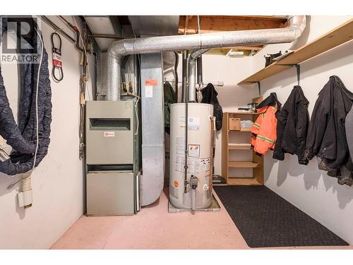 246 Robson Drive, Kamloops, BC - Indoor Photo Showing Basement