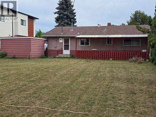 824 Grenfell Avenue, Kelowna, BC - Outdoor