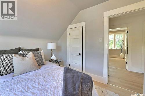2050 Toronto Street, Regina, SK - Indoor Photo Showing Bedroom