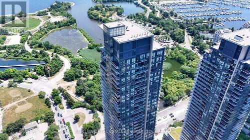 Lph07 - 2200 Lakeshore Boulevard W, Toronto, ON - Outdoor With View