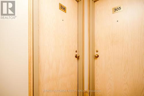 306 - 15 Murray Street, Ottawa, ON - Indoor Photo Showing Other Room