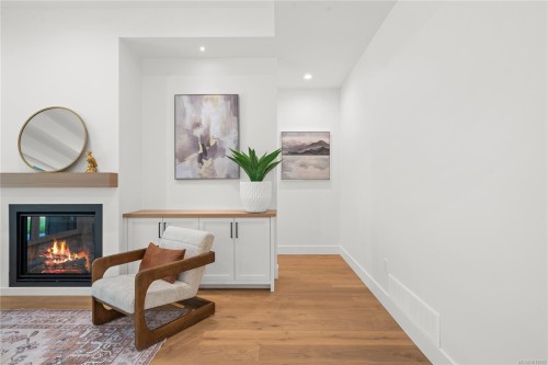 504 Juniper Dr, Qualicum Beach, BC 