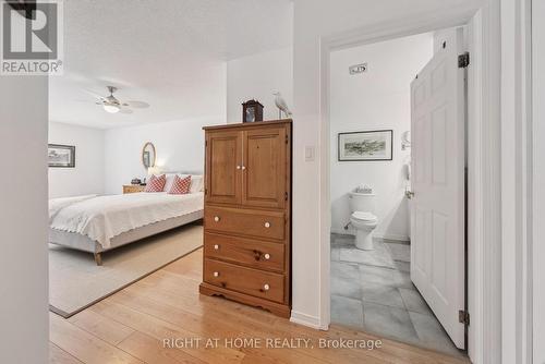 122B - 1099 Clonsilla Avenue, Peterborough (Otonabee Ward 1), ON - Indoor Photo Showing Bedroom