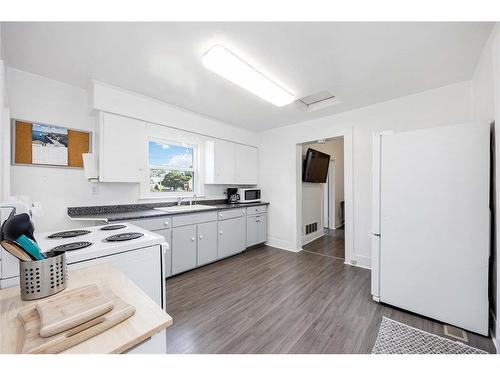 326 Michigan Avenue, Point Edward, ON 