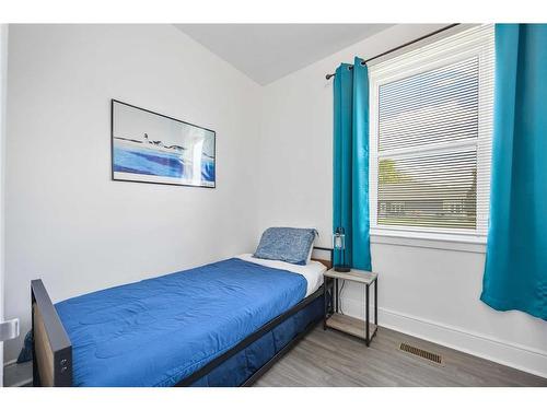 326 Michigan Avenue, Point Edward, ON 