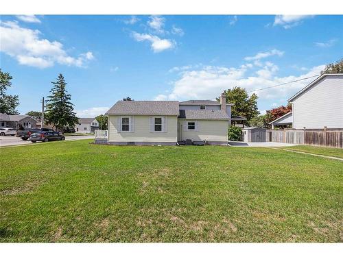 326 Michigan Avenue, Point Edward, ON 