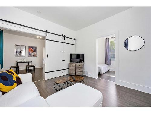 326 Michigan Avenue, Point Edward, ON 