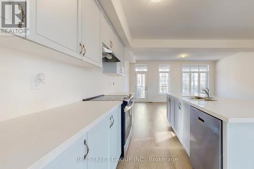 3450 Denison Street, Markham, ON - Indoor Photo Showing Kitchen With Double Sink