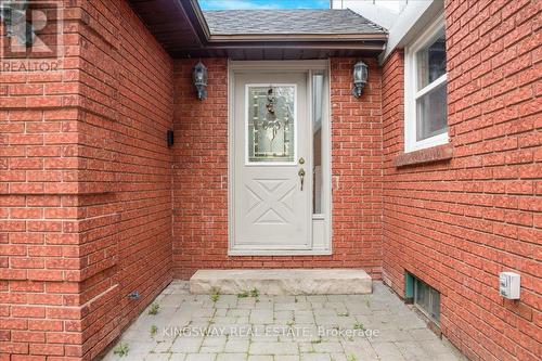 26 Cynthia Crescent, Richmond Hill, ON - Outdoor With Exterior