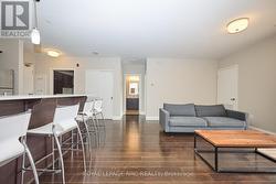 Functional main floor with separated bedrooms. - 