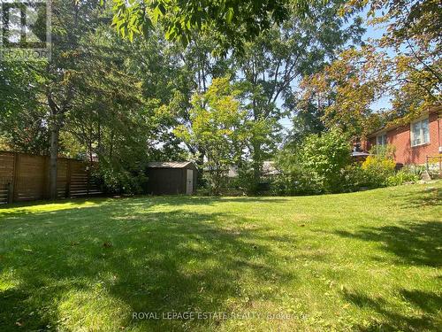 3989 Bloor Street W, Toronto, ON 