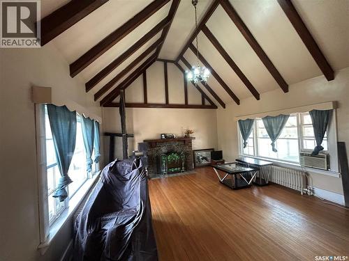 1402 2Nd Street, Estevan, SK - Indoor