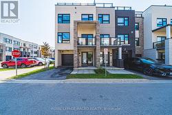 13 - 1121 COOKE BOULEVARD  Burlington, ON L7T 0C3