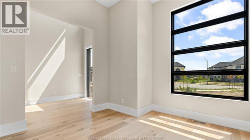 25 Harmony Court, Lasalle, ON - Indoor Photo Showing Other Room