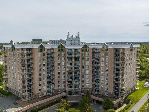 210 202 Walter Havill Drive  Halifax, NS B3N 3M4