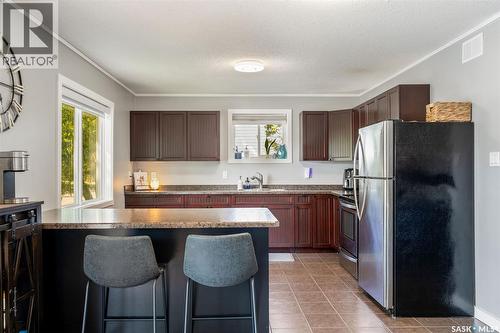 813 98Th Avenue, Tisdale, SK - Indoor Photo Showing Kitchen