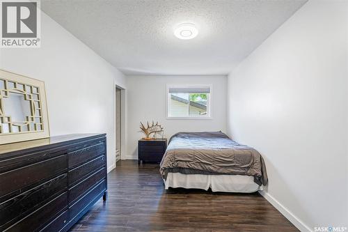 813 98Th Avenue, Tisdale, SK - Indoor Photo Showing Bedroom