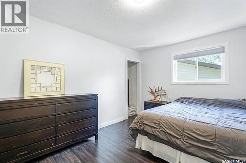 813 98Th Avenue, Tisdale, SK - Indoor Photo Showing Bedroom