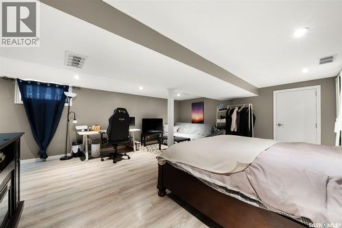 2054 Pasqua Street, Regina, SK - Indoor Photo Showing Bedroom