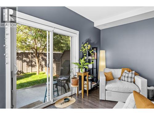 680 Old Meadows Road Unit# 1, Kelowna, BC - Indoor